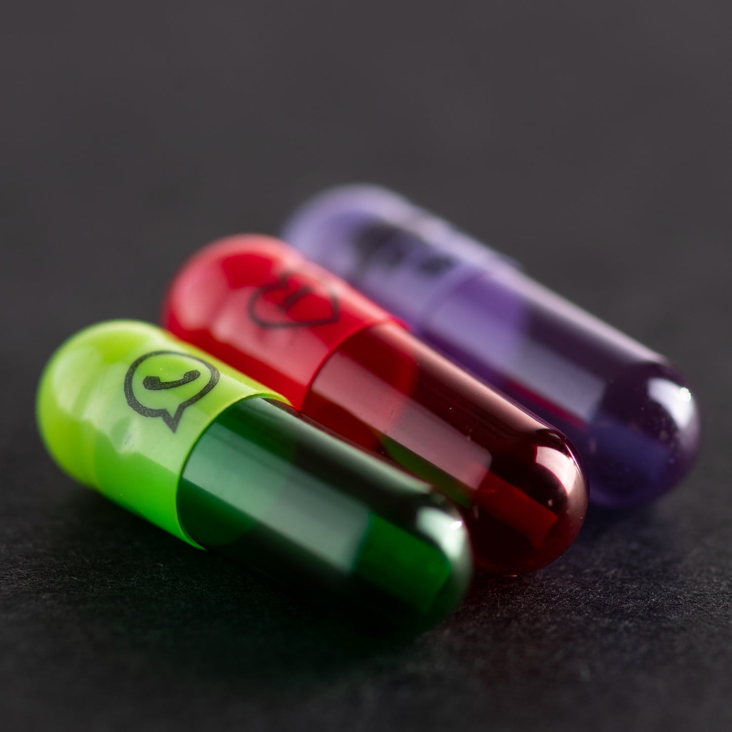 Smiley, Bitcoin, Mushroom, Hiesenberg, WhatsApp, Love Hearts | 6x 100 Empty Capsules